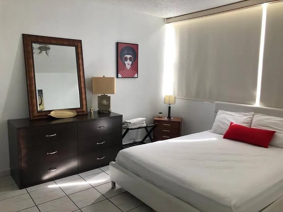 Beach Apt At Marbella Del Caribe 3 Apartamento San Juan